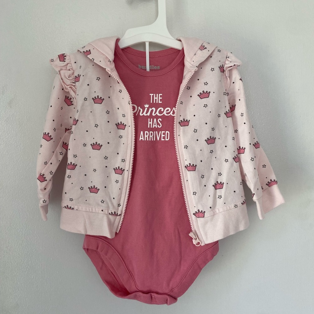 Princess Ruffle Set - Picture 2 of 3